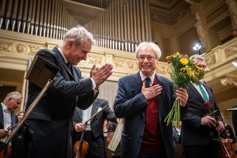 /data/zo2020/mansurjan-foto-z-koncertu.jpg